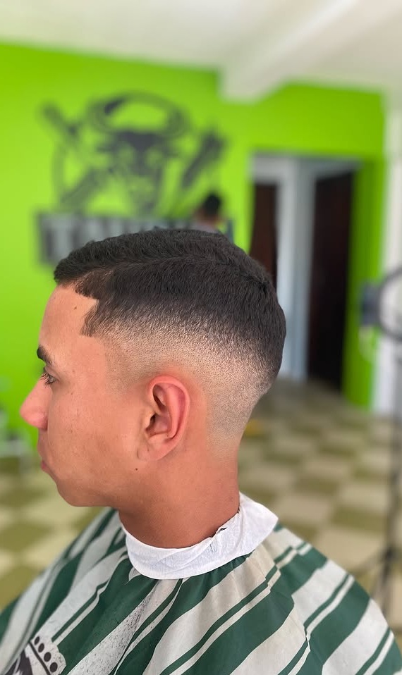 Corte masculino realizado na TAURUS BARBER 2 — foto 2